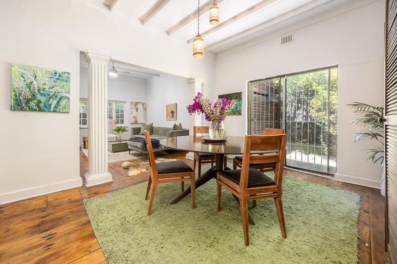 To Let 3 Bedroom Property for Rent in Green Point Western Cape